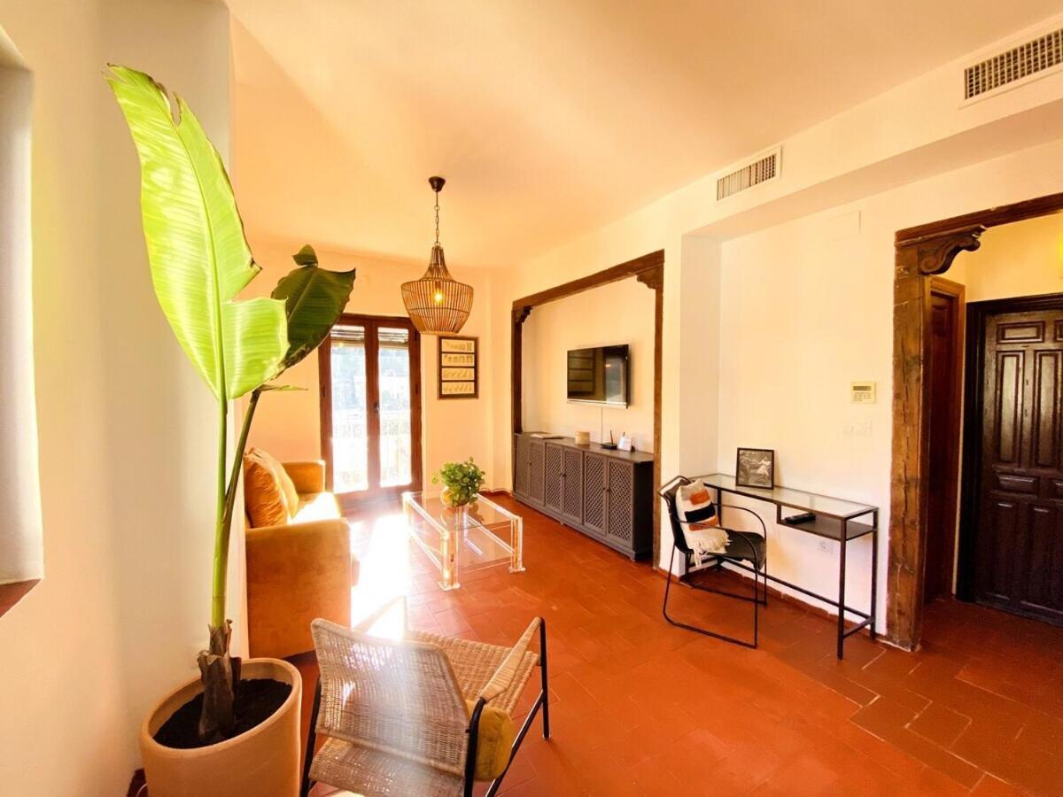 Villa La Casa De Carro - Hostatel Granada Esterno foto